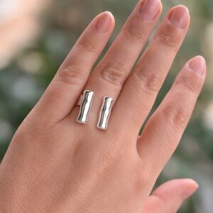 Abstract Ring - Size 7